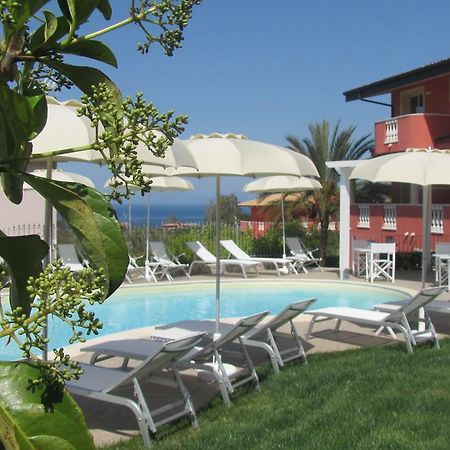 Готель Borgo Di Santa Barbara Санта-Доменіка Екстер'єр фото