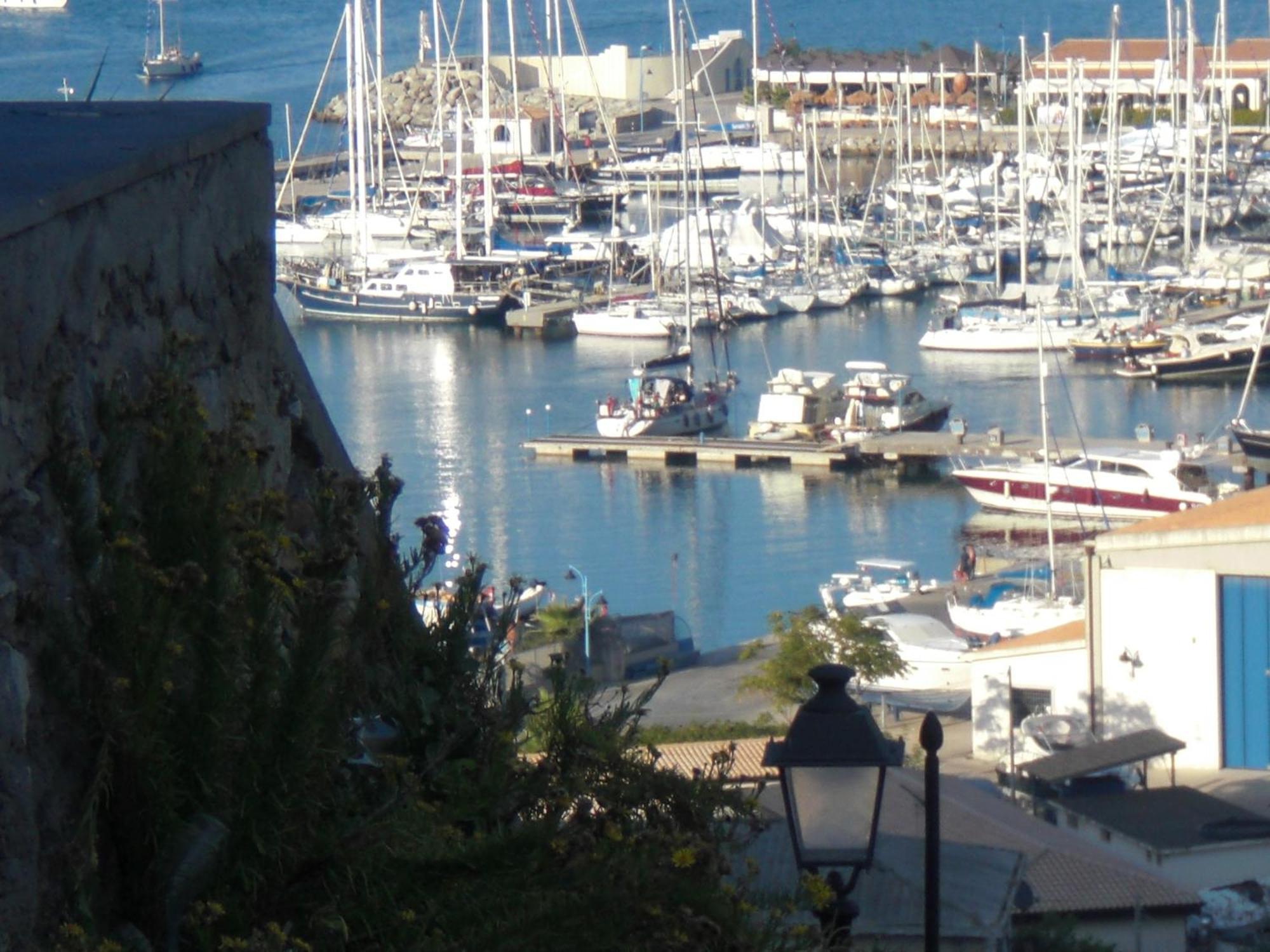Готель Borgo Di Santa Barbara Санта-Доменіка Екстер'єр фото