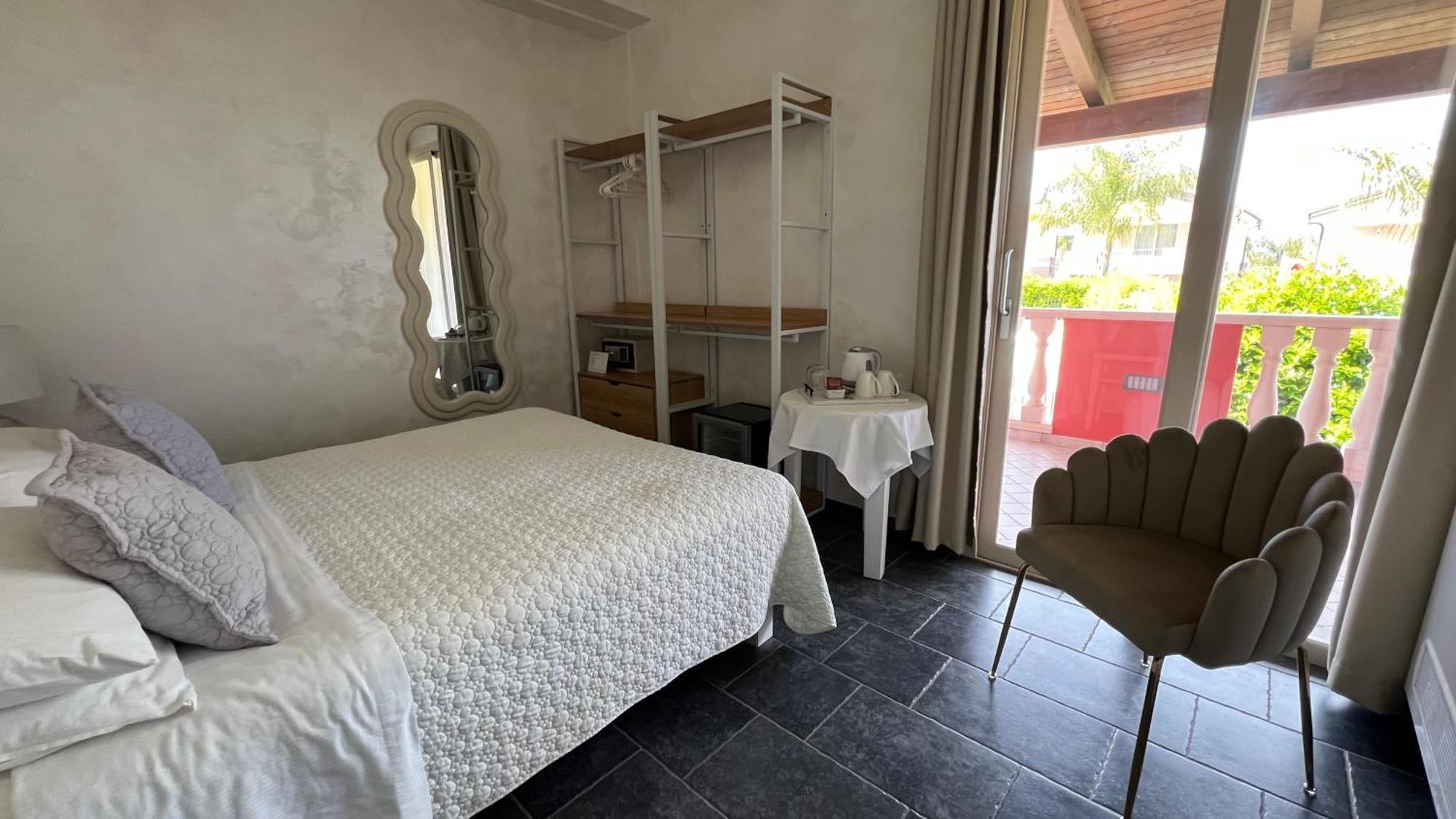 Готель Borgo Di Santa Barbara Санта-Доменіка Екстер'єр фото